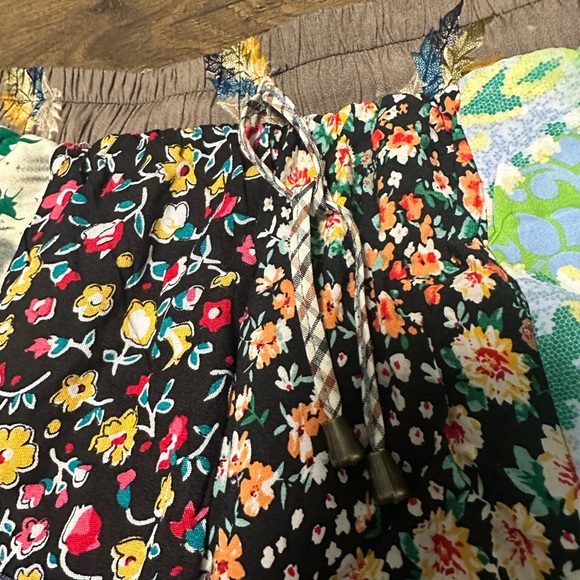 Colorful Patchwork Pants - Picture 5 of 6